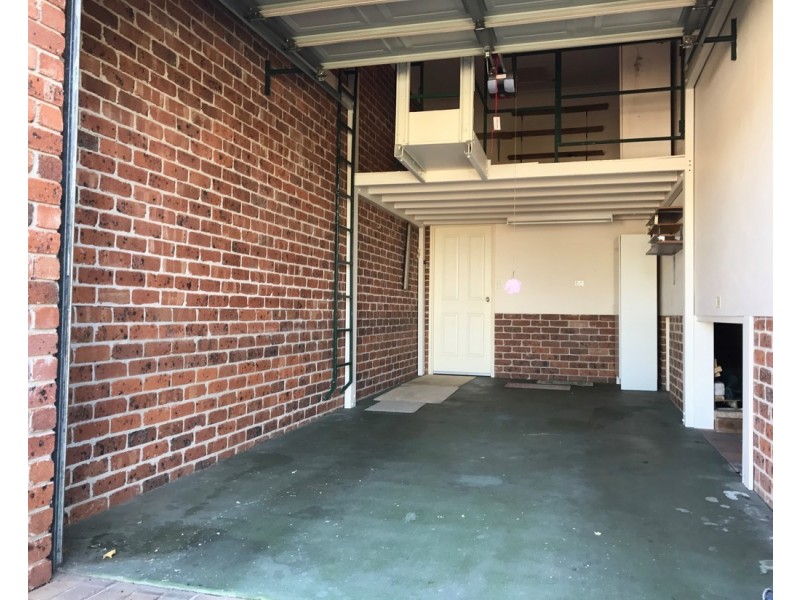 8B Dowell Avenue, Tamworth NSW 2340