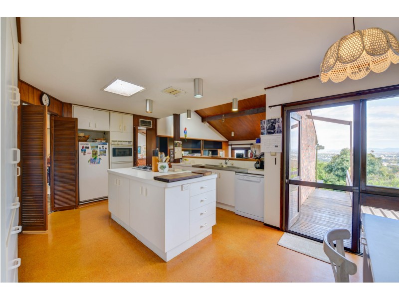 13 Warramunga Avenue, Tamworth NSW 2340