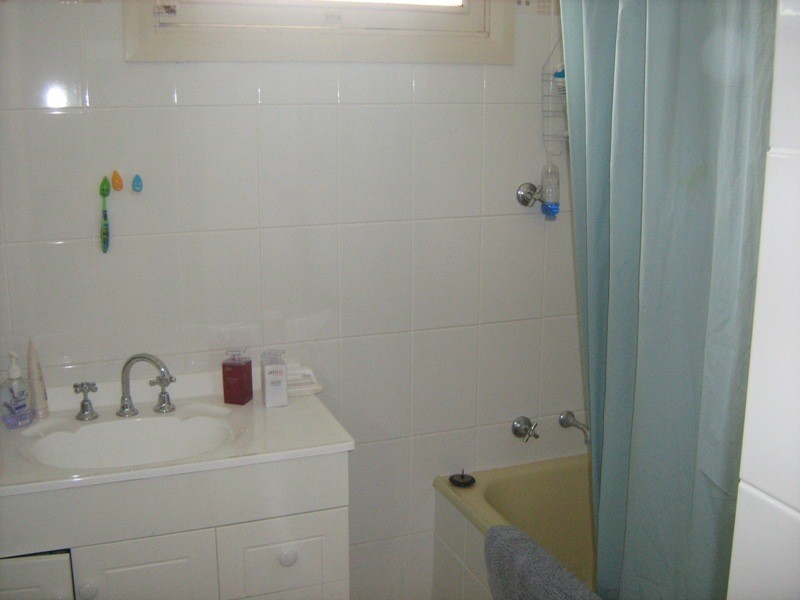 4 HEUGH STREET, Tamworth NSW 2340