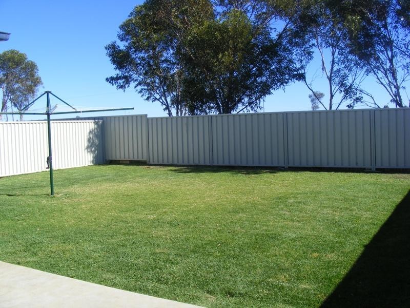 33 CUNNINGHAM STREET, Tamworth NSW 2340