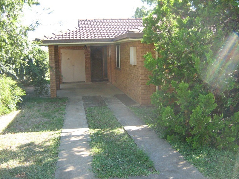 1/15 RAWSON AVE, Tamworth NSW 2340