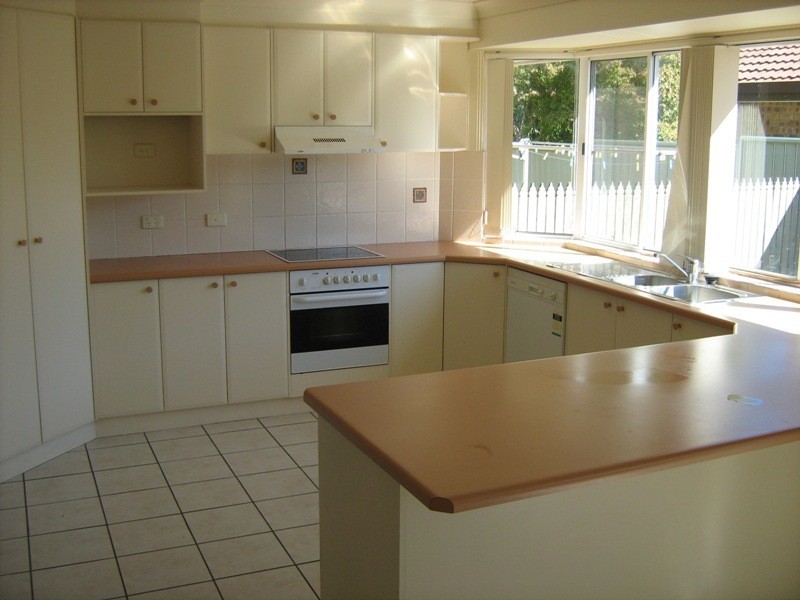 2/64 Griffen Avenue, Tamworth NSW 2340