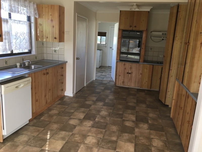 25 Peel Street, Tamworth NSW 2340