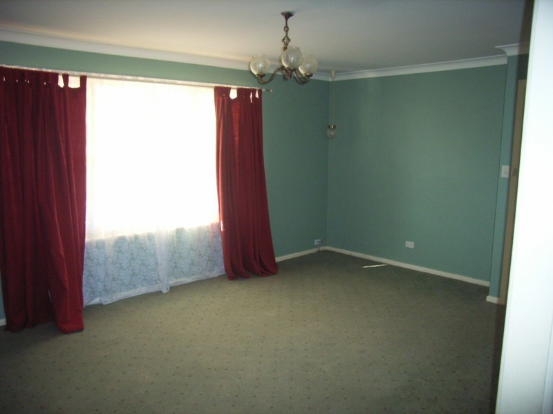 38 ARINYA STREET, Tamworth NSW 2340