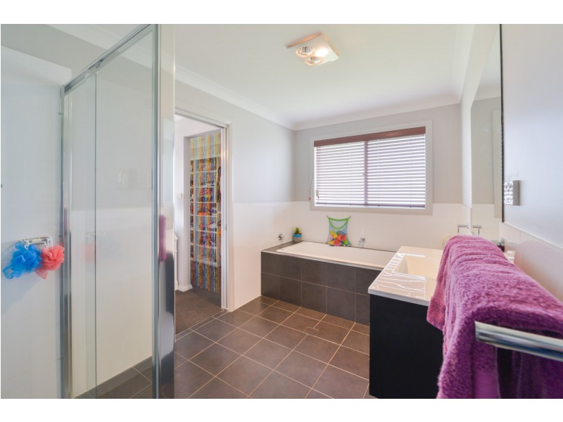 1 Garrison Court, Tamworth NSW 2340