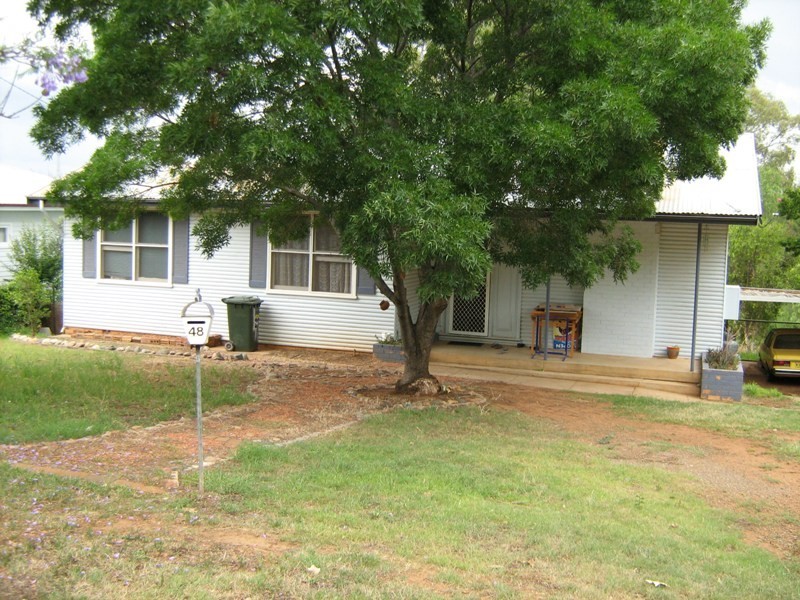 48 HALL STREET, TAMWORTH, Tamworth NSW 2340