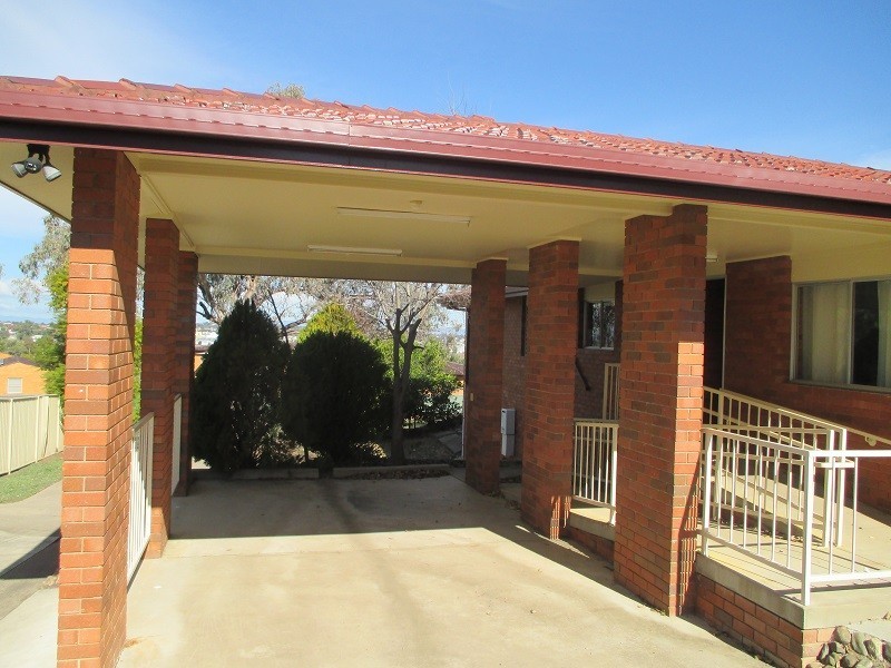 43 Johnston Street, Tamworth NSW 2340