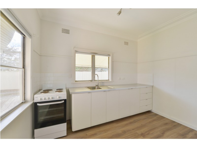 172 Denison Street, Tamworth NSW 2340