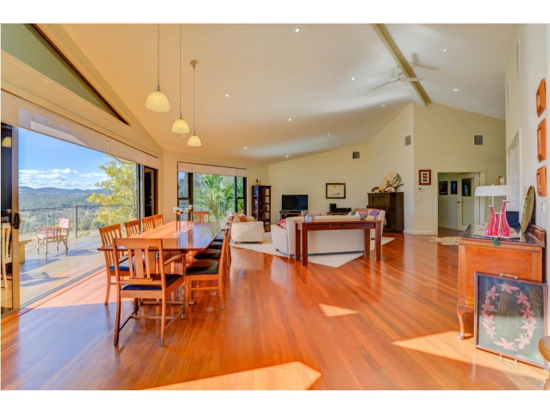 137 Catherine Way, Tamworth NSW 2340