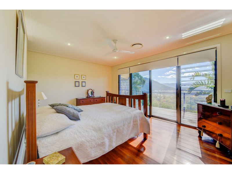 137 Catherine Way, Tamworth NSW 2340