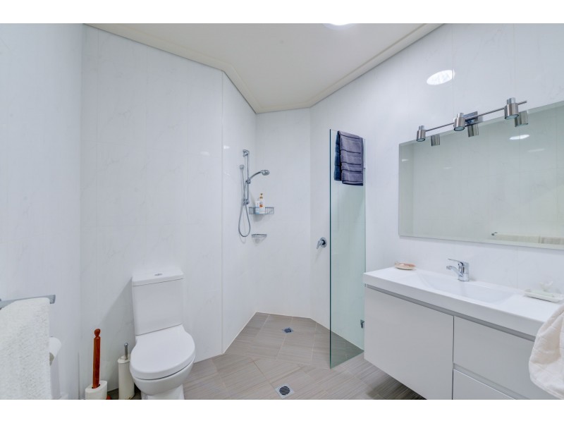 137 Catherine Way, Tamworth NSW 2340