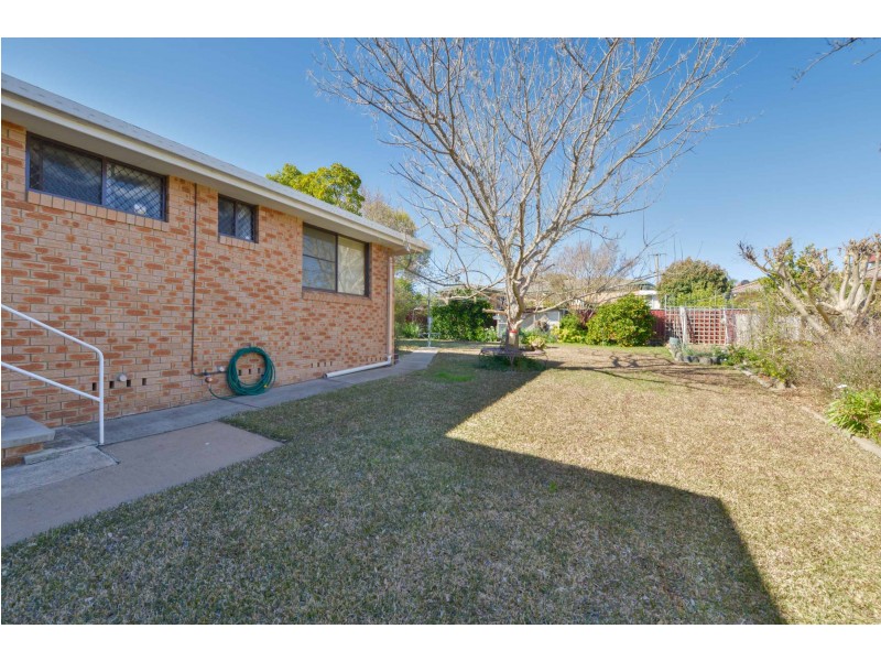 93 Garden Street, Tamworth NSW 2340