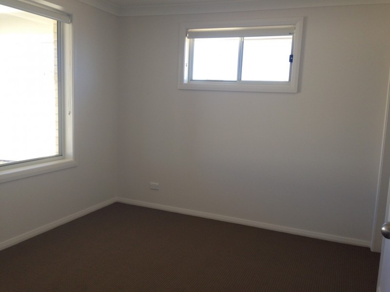 30 Flemming Crescent, Tamworth NSW 2340