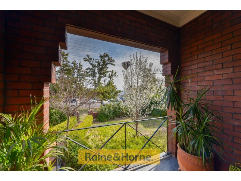 34 Raglan Street, Tamworth NSW 2340