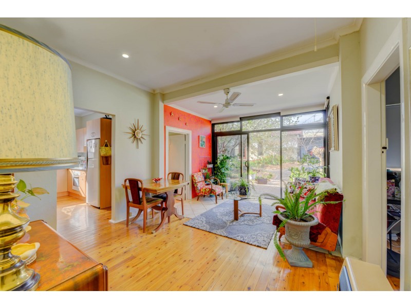34 Raglan Street, Tamworth NSW 2340