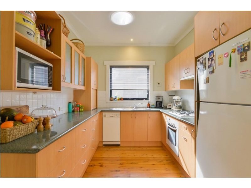 34 Raglan Street, Tamworth NSW 2340