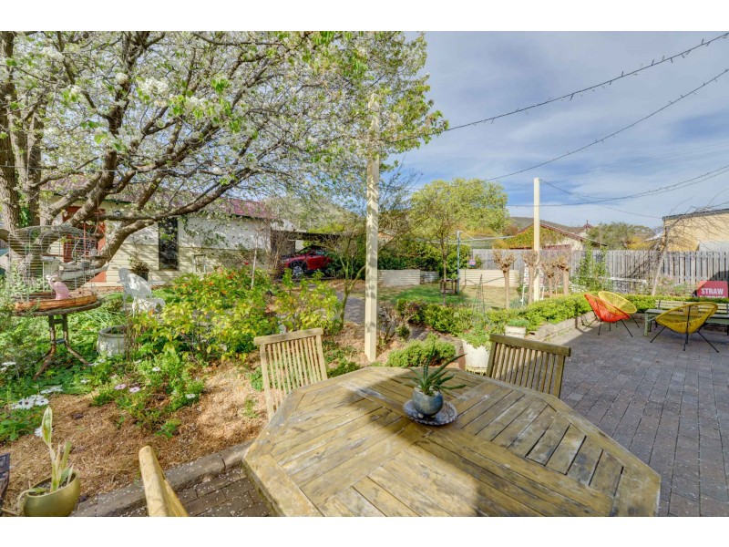 34 Raglan Street, Tamworth NSW 2340
