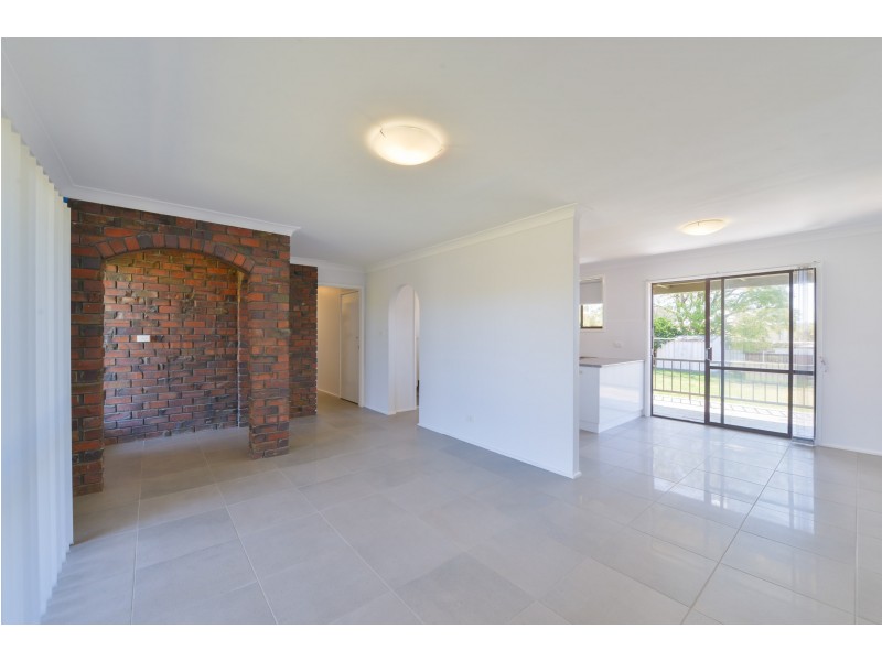24 Warren Street, Tamworth NSW 2340