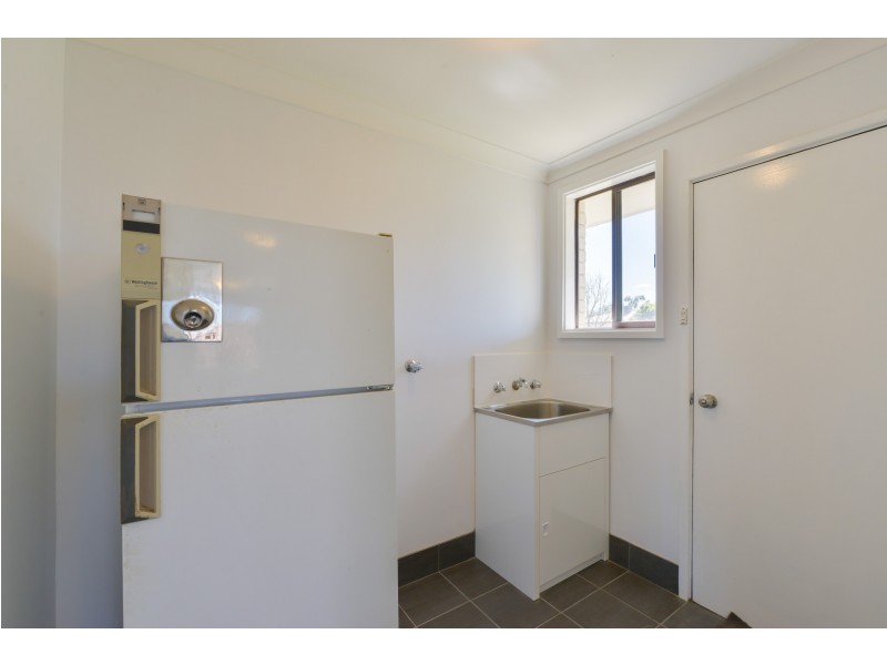 24 Warren Street, Tamworth NSW 2340