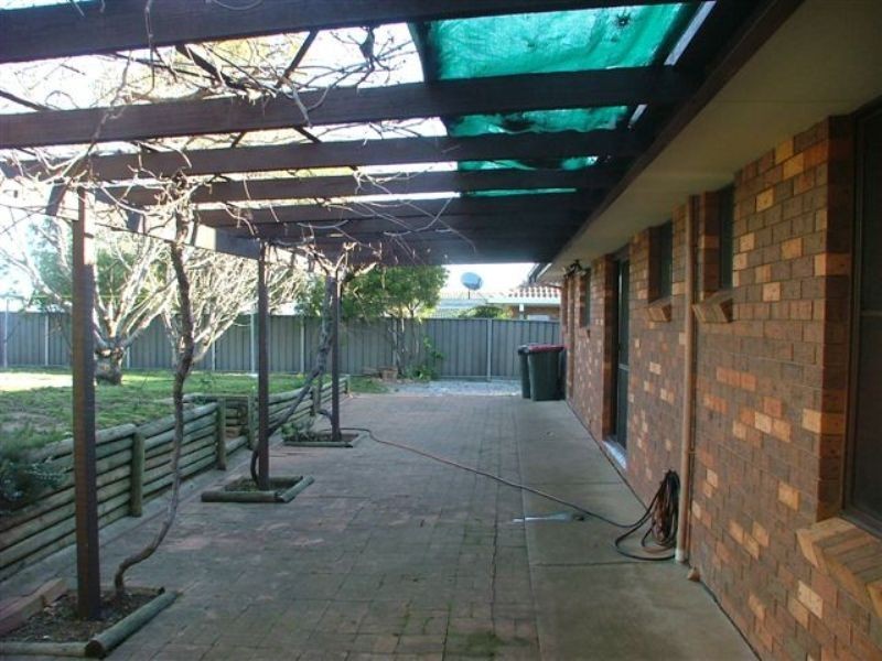 95 LEMON GUMS DRIVE, Tamworth NSW 2340