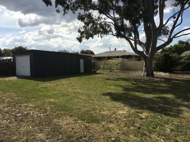 8 Cambridge Street, Tamworth NSW 2340