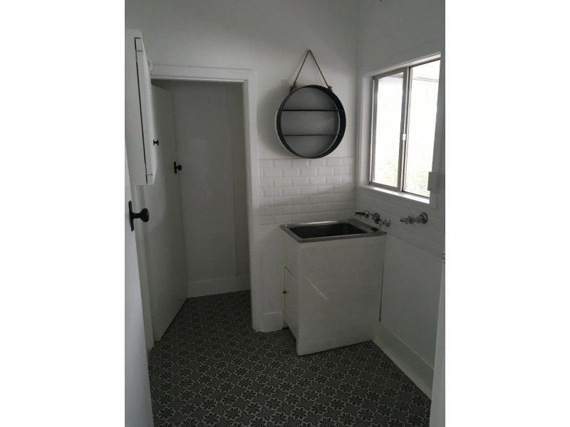 8 Cambridge Street, Tamworth NSW 2340