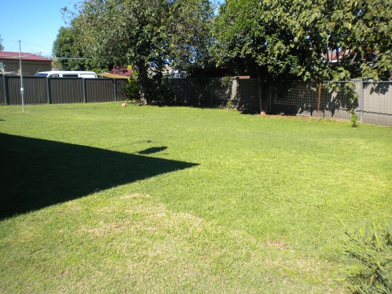 29 Waree Drive, Tamworth NSW 2340