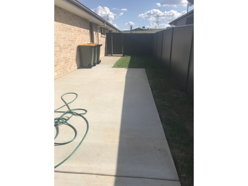 26B Eagle Avenue, Tamworth NSW 2340