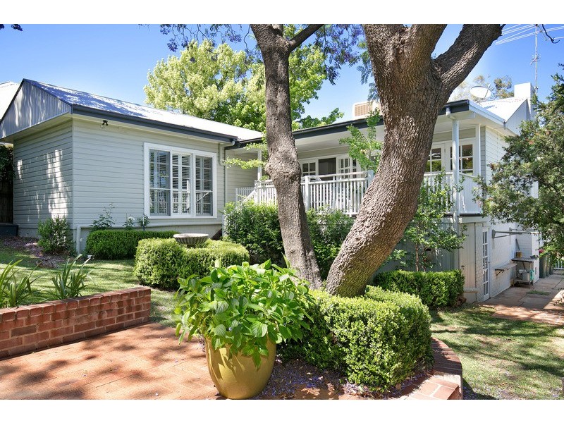 40 Raglan Street, Tamworth NSW 2340