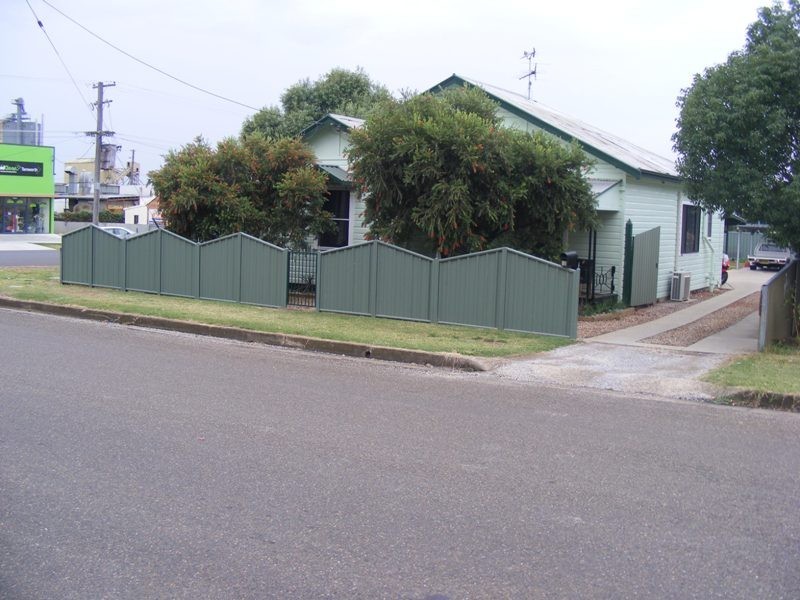 39 WILLIAM STREET, Tamworth NSW 2340