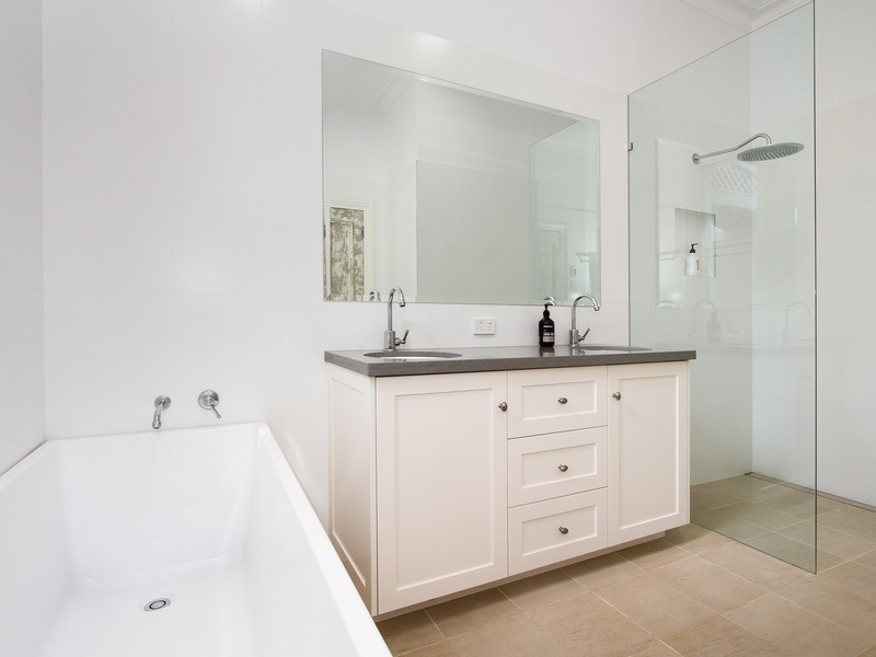 138 Carthage Street, Tamworth NSW 2340