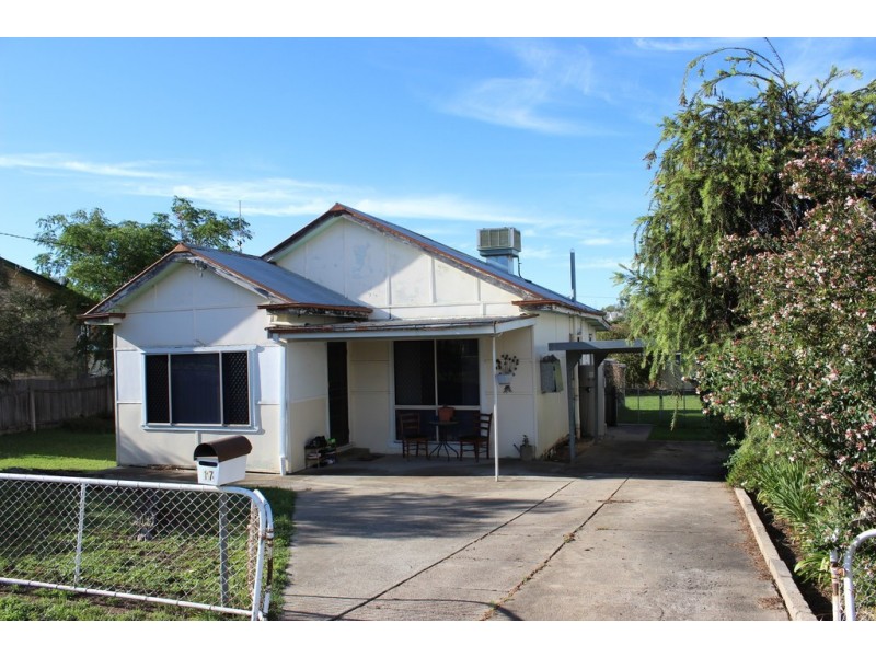 17 Degance Street, Tamworth NSW 2340
