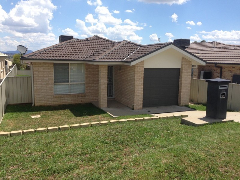 69A Manilla Road, Tamworth NSW 2340