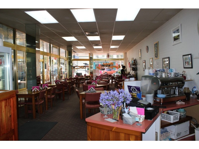 425 Peel Street, “Trinity’s Coffee Lounge”, Tamworth NSW 2340