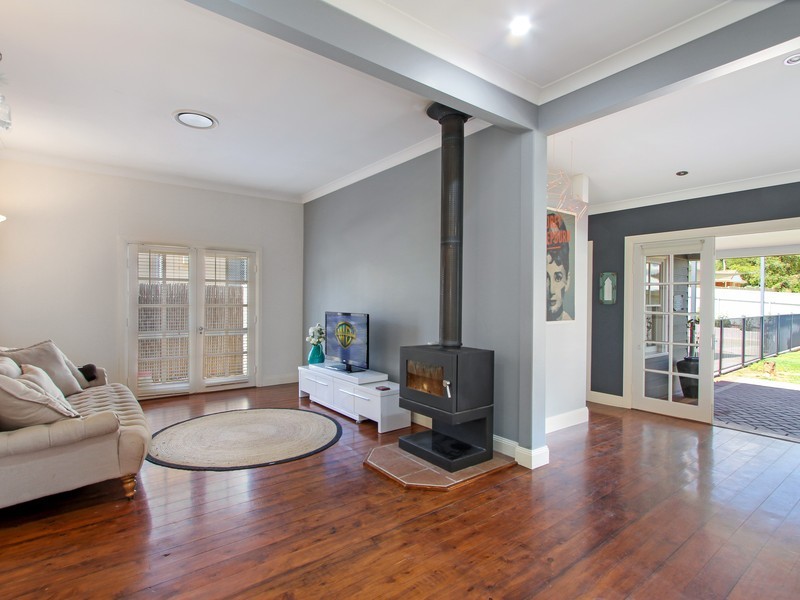 28 Kitchener Street, Tamworth NSW 2340