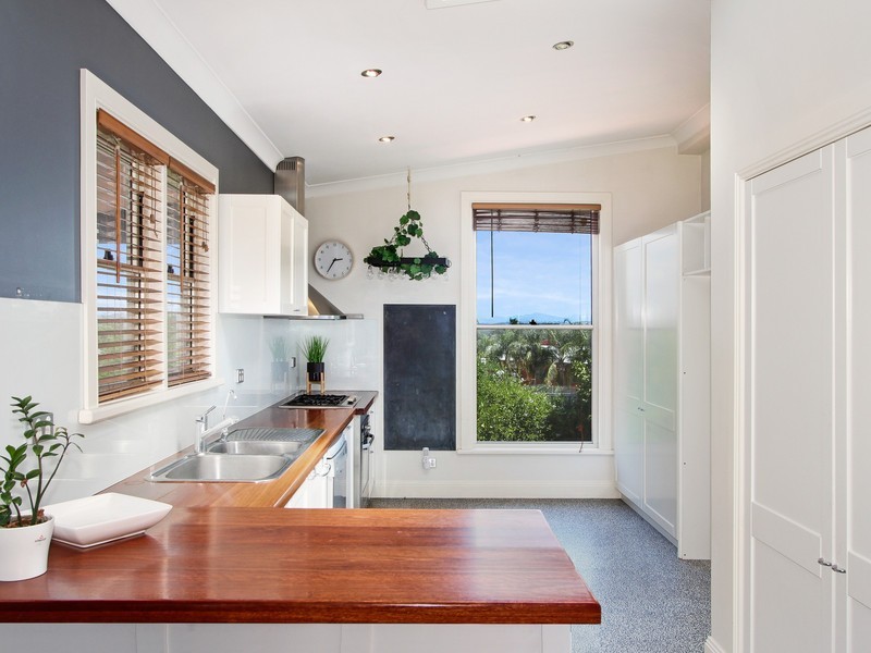 28 Kitchener Street, Tamworth NSW 2340