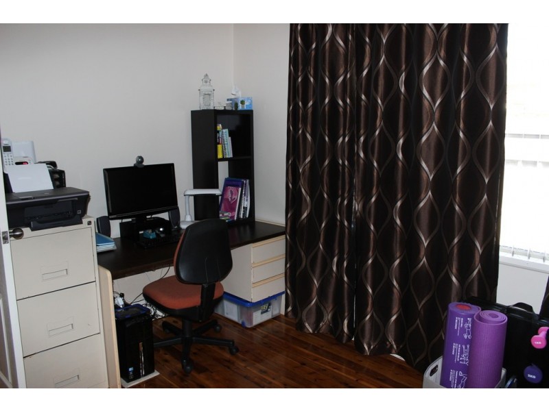 Units 1 and 3, 1 Elizabeth Street, Tamworth NSW 2340