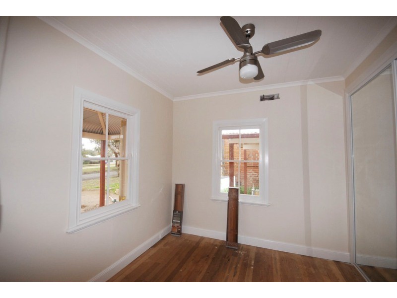 34 GIPPS STREET, Tamworth NSW 2340