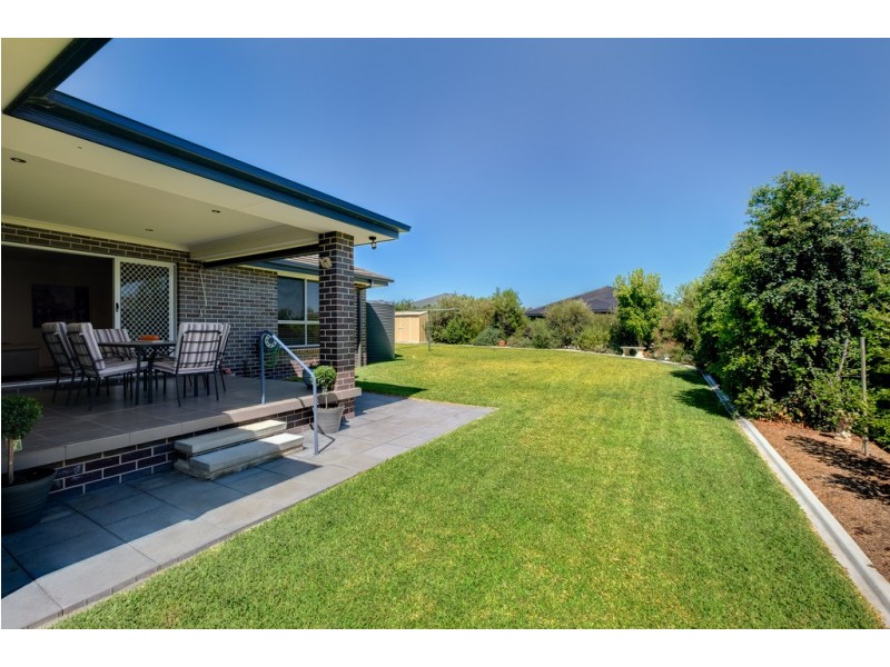 12 RIESLING ROAD, Tamworth NSW 2340