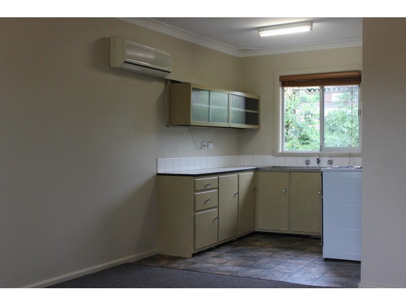 2/77 King Steet, Tamworth NSW 2340