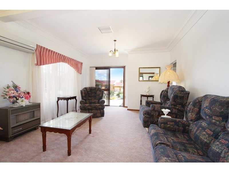 120 RAWSON AVENUE, Tamworth NSW 2340