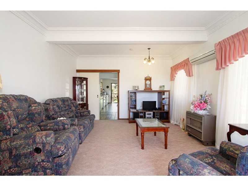 120 RAWSON AVENUE, Tamworth NSW 2340