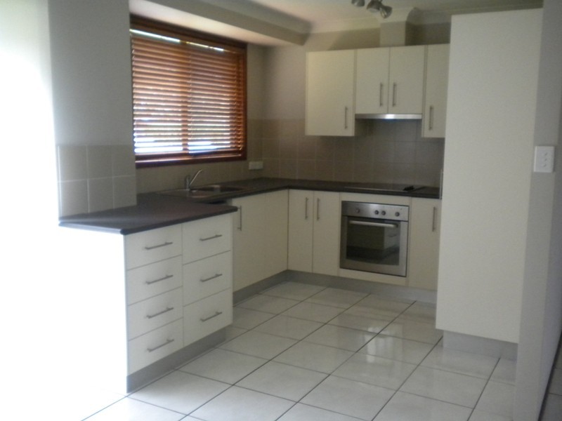 24 Eucalypt Ave, Tamworth NSW 2340