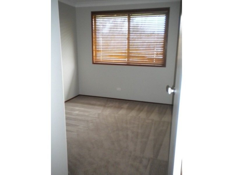 24 Eucalypt Ave, Tamworth NSW 2340