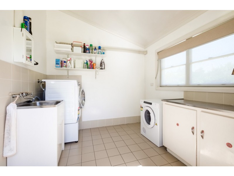 176 Carthage Street, Tamworth NSW 2340