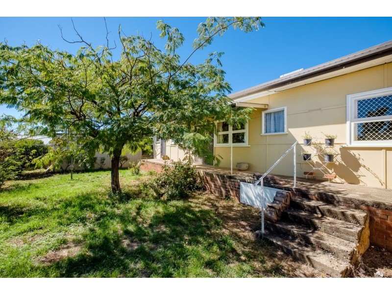 7 Elm Street, Tamworth NSW 2340