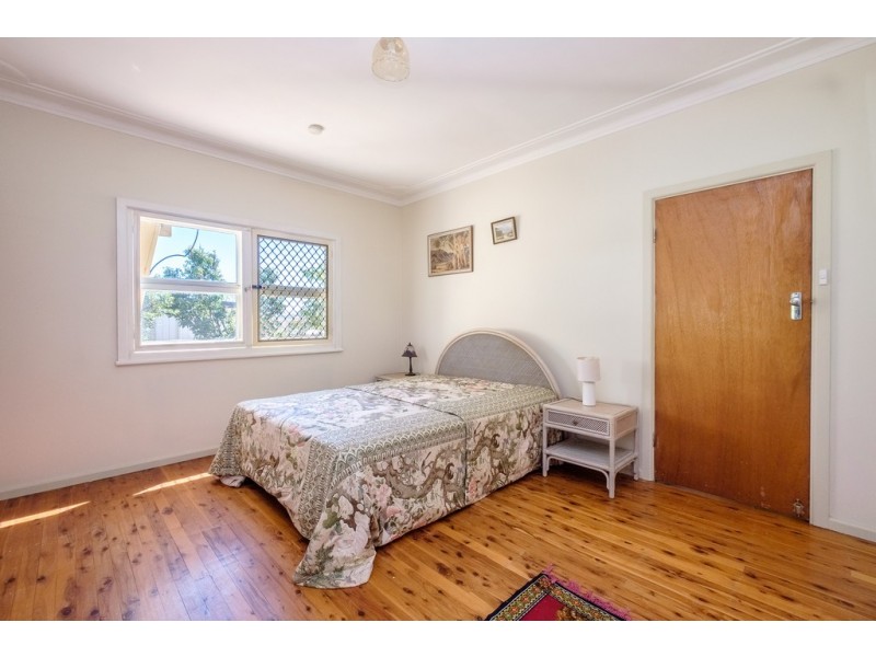 7 Elm Street, Tamworth NSW 2340