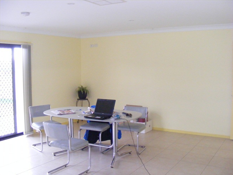 3 Acacia Place, Kootingal NSW 2352