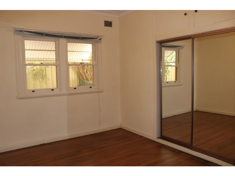 25A Rawson Ave, Tamworth NSW 2340