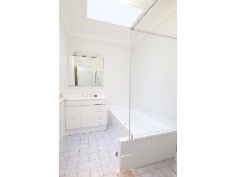 1/9 Illoura street, Tamworth NSW 2340